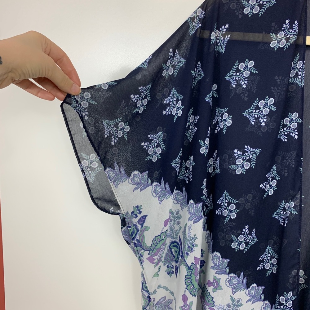 Maurices Border Print Open Front Kimono - Picture 6 of 8